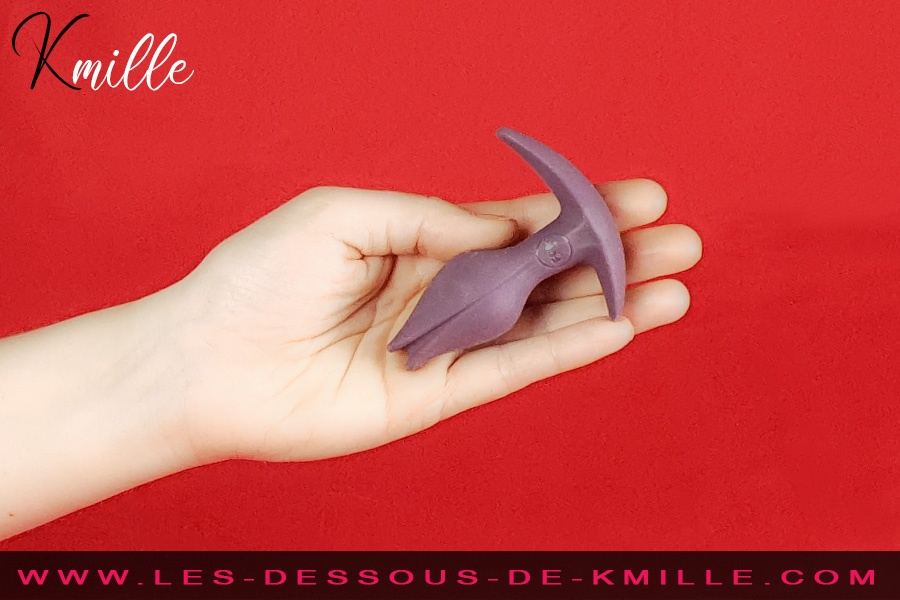 Les tests de Kmille - Le plug anal Bootie Fem, de Fun Factory. Kmille teste le plug anal Bootie Fem, de Fun Factory.